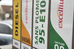 Gasolina a 1,79 €/L este jueves: el mapa de las estaciones más baratas, desde 1,64 €/L