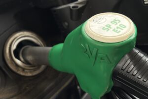 Gasolina desde 1,89 €/L este miércoles 1 de abril: dónde repostar por menos de 2 €/L cerca de ti