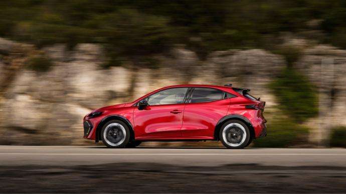 Nuevo Renault Clio 6 GLP: 120 CV, cambio automático y hasta 1.400 km de autonomía