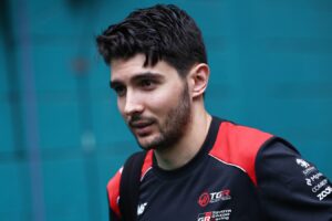 GP de Canadá de F1: Esteban Ocon cuenta con los nuevos productos Haas para volver a la pista