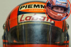 El casco de Gilles Villeneuve se subasta por más de un millón de euros.