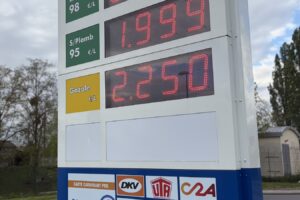 Gasóleo a 2,10 €/L este jueves 7 de mayo: estaciones en las que se puede pagar hasta 12 céntimos menos que la media a 2,21 €/L