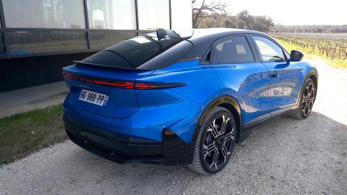 Revisión del Alpine A390 GT (2026)