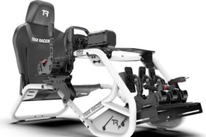 El Trak Racer TR5 es una cabina de simracing y simulación de vuelo de gama de entrada.