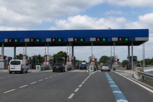 ¿El distintivo de peaje electrónico sólo sirve en vacaciones?